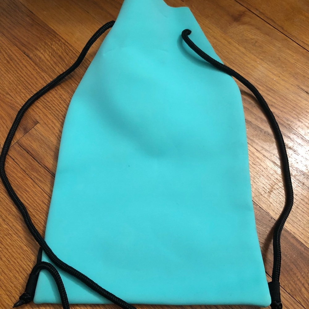 triangle string bag